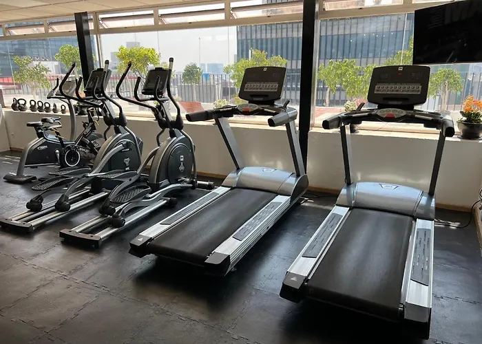 St Isidro Corporate Housing & Wellness Center 4*