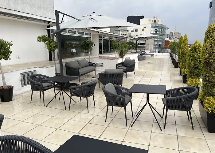 St Isidro Corporate Housing & Wellness Center 4*
