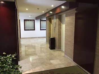 酒店 St Isidro Corporate Housing & Wellness Center 4*